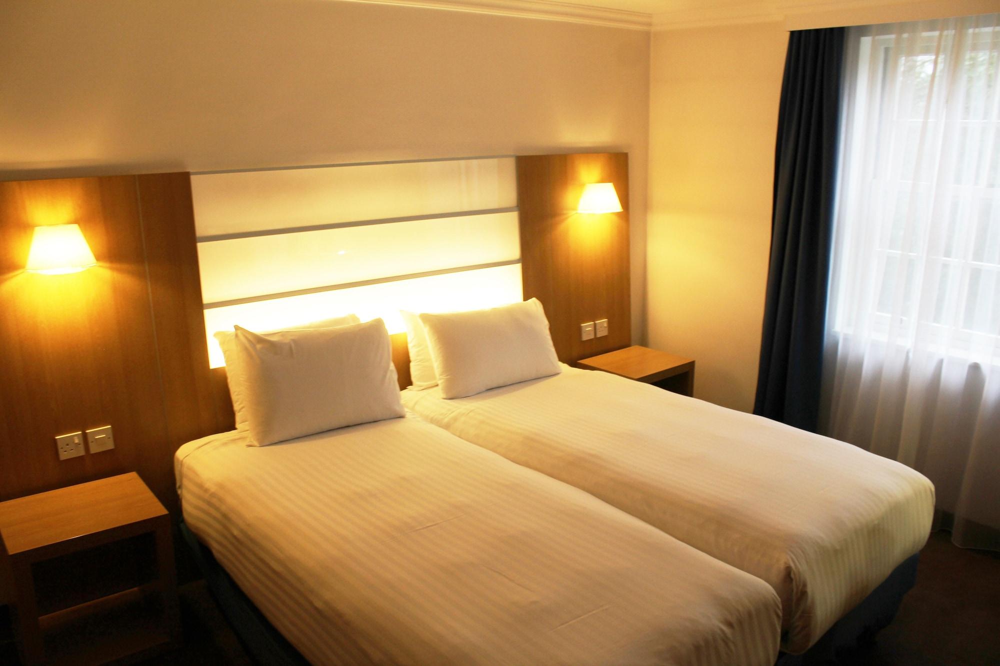 Stifford Hall Hotel Thurrock Grays Extérieur photo