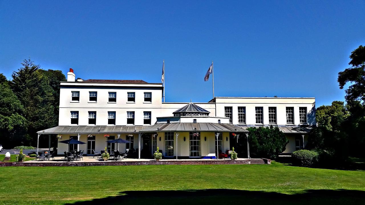 Stifford Hall Hotel Thurrock Grays Extérieur photo